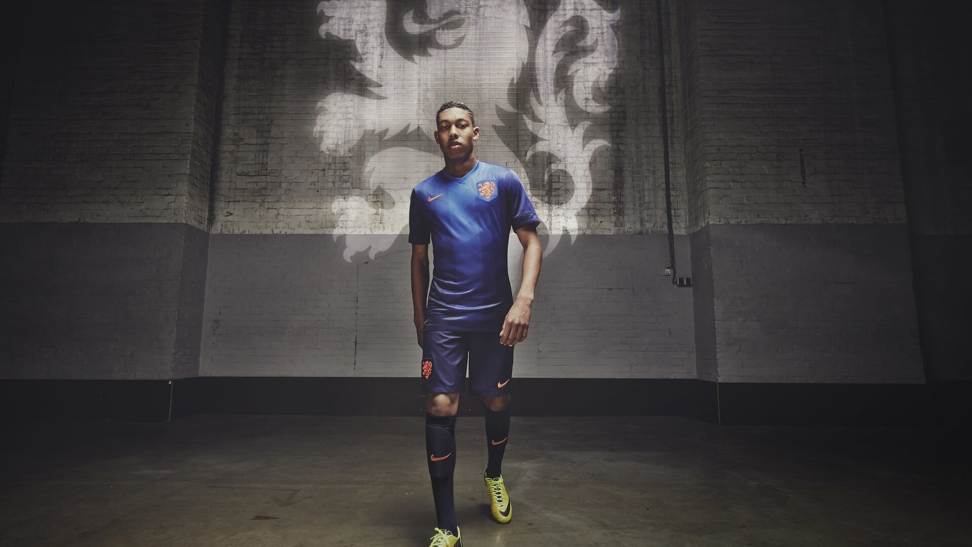 开云体育下载-拉亚赛后评分拉满，巴萨末节带走佛罗伦萨，一场属于意志与智慧的胜利