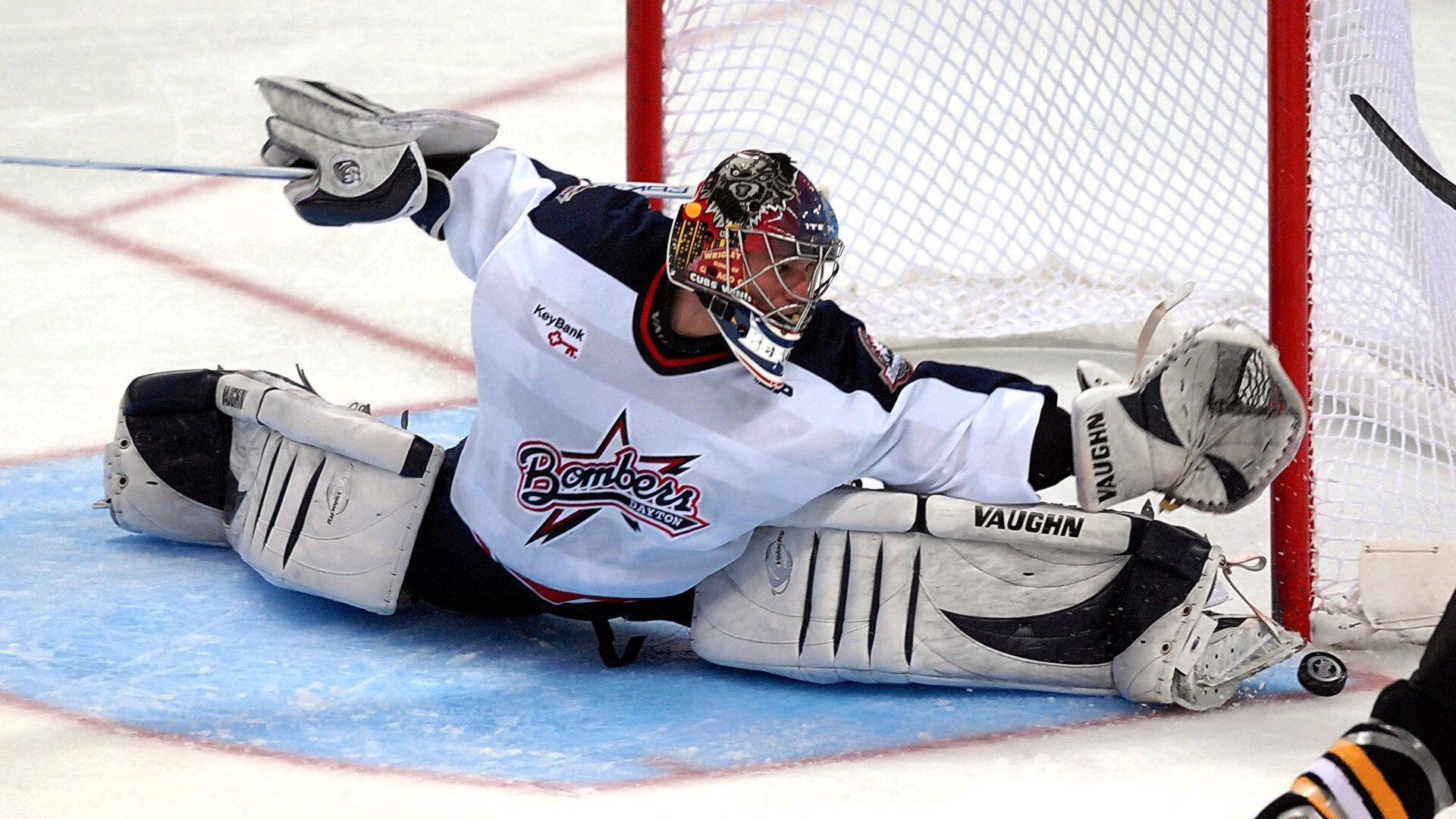 开云官网-波尔一夫当关，英格兰绝境逢生险胜韩国